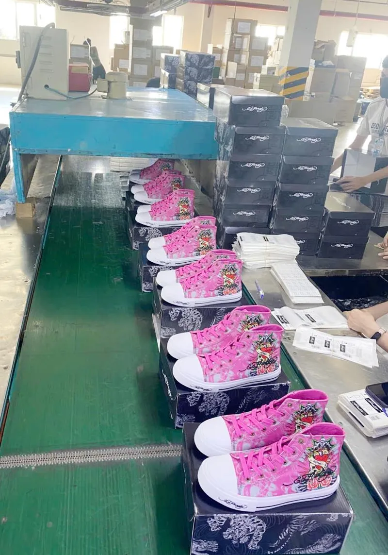 Khu hoàn thiện và đóng gói